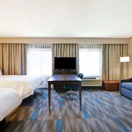 Hampton Inn & Suites Los Angeles Burbank Airport-3